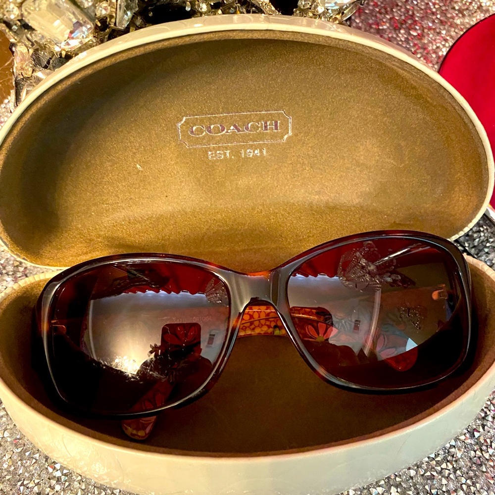 Coach tortoiseshell sunglasses
